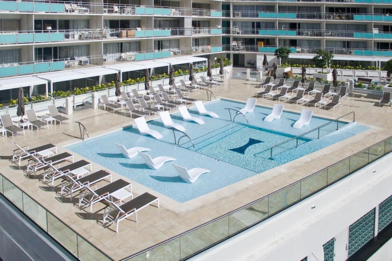 Ilikai Apt 308 - Spacious Studio With Stunning Ocean & Harbor Views Honolulu Buitenkant foto