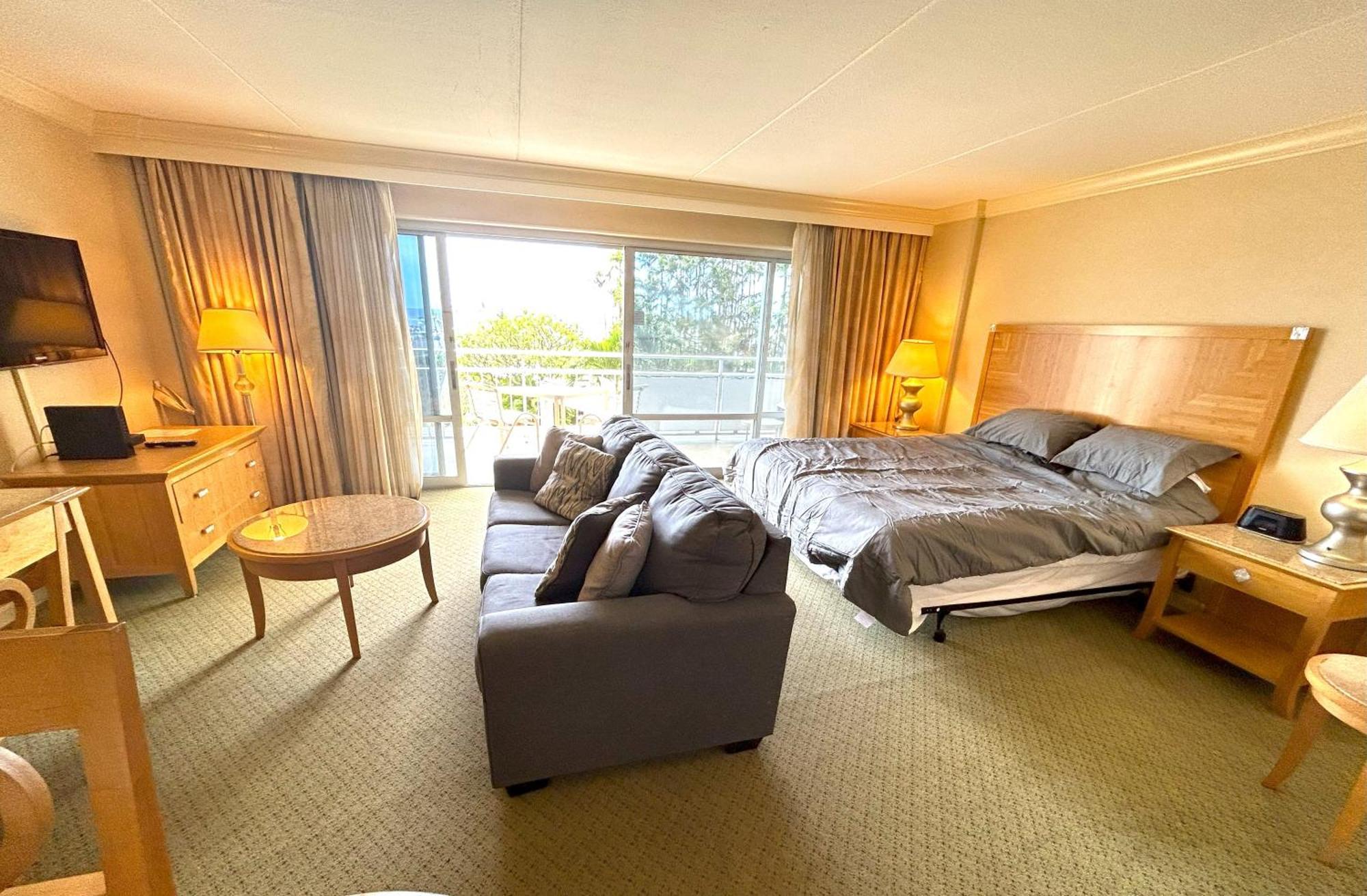 Ilikai Apt 308 - Spacious Studio With Stunning Ocean & Harbor Views Honolulu Buitenkant foto