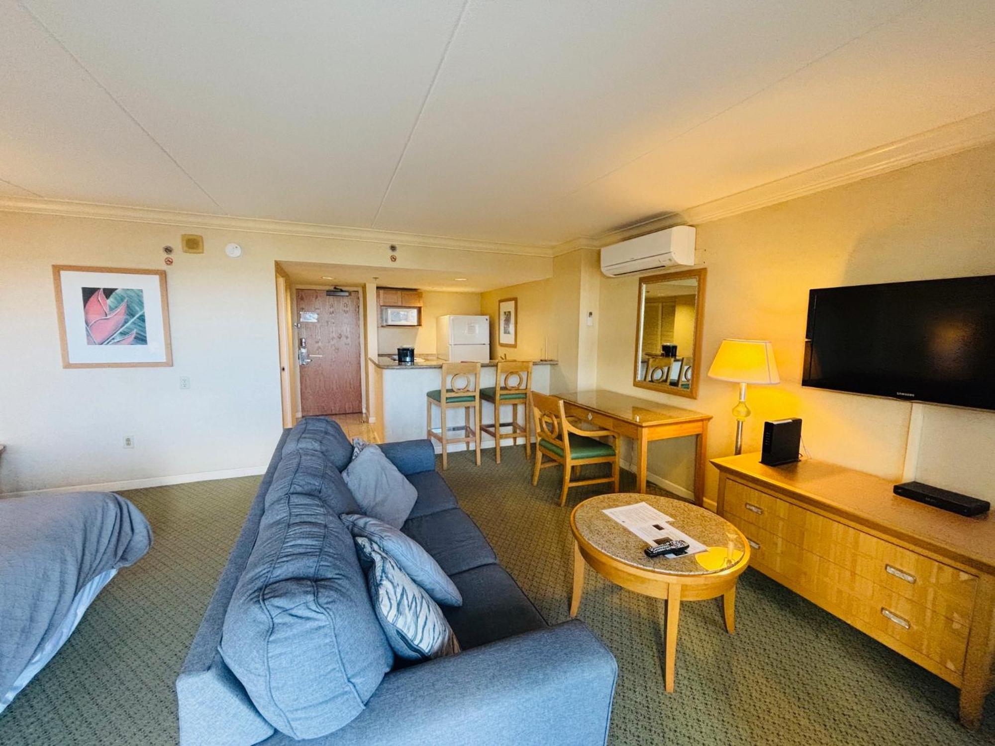 Ilikai Apt 308 - Spacious Studio With Stunning Ocean & Harbor Views Honolulu Buitenkant foto