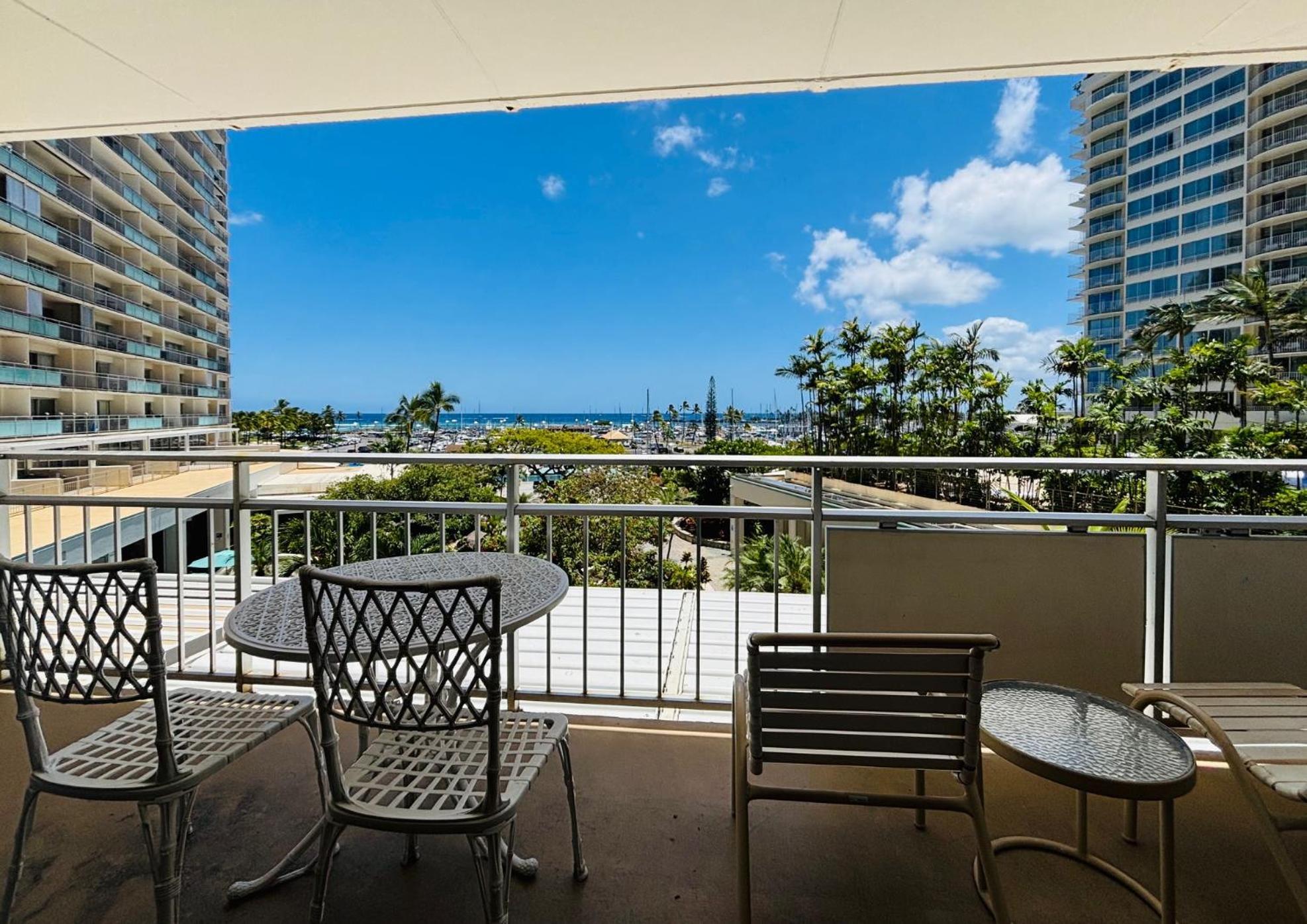 Ilikai Apt 308 - Spacious Studio With Stunning Ocean & Harbor Views Honolulu Buitenkant foto
